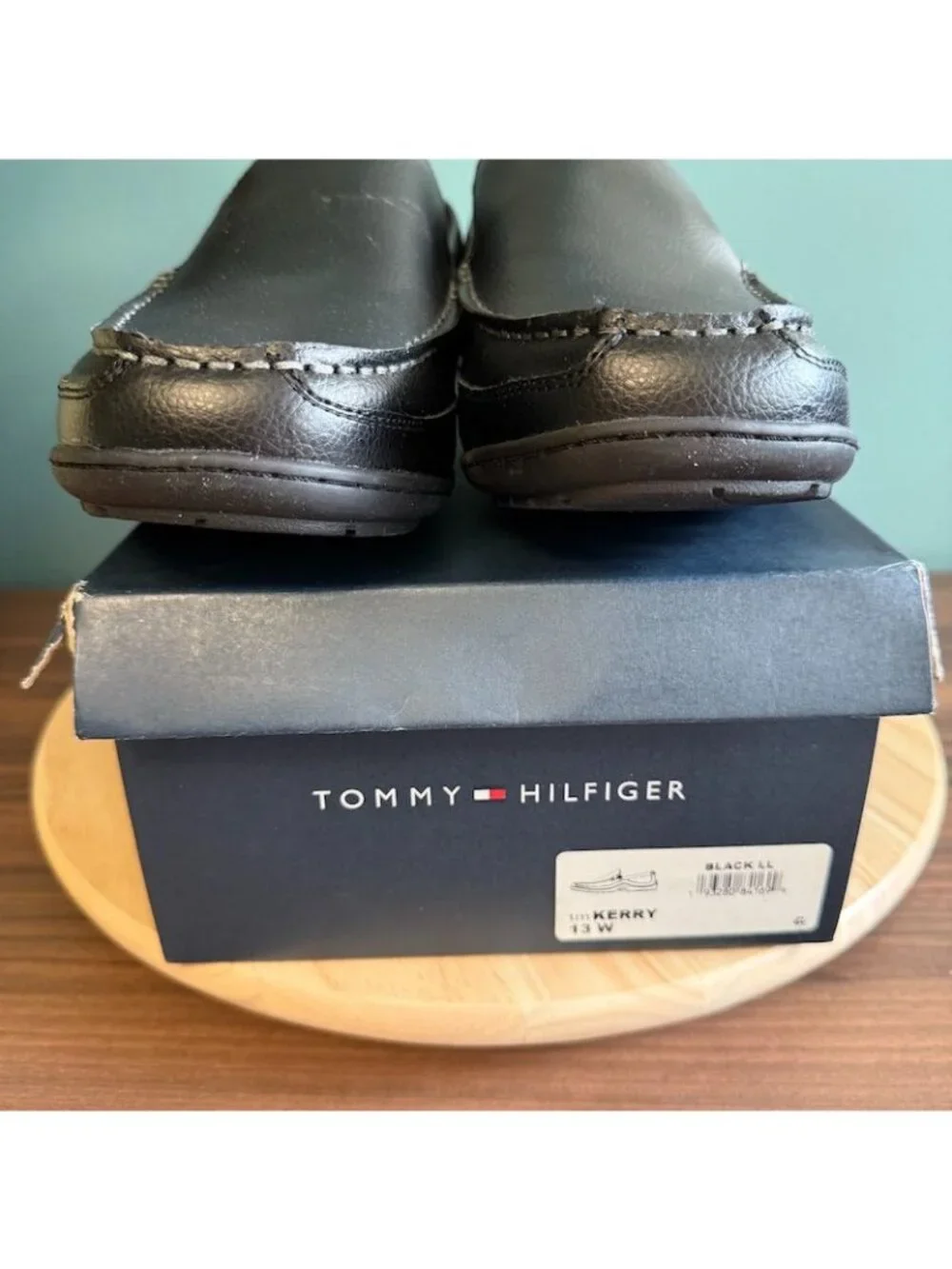 Tommy Hilfiger Mens Loafers 13W Black Leather Slip-On Drivers